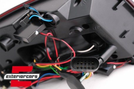 LED stražnja svjetla LedBar dizajn (crvena/smoke) / Audi A6 C6 4F limuzina (2004-07.2008), LDAUC6