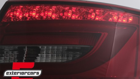 LED stražnja svjetla LedBar dizajn (crvena/smoke) / Audi A6 C6 4F limuzina (2004-07.2008), LDAUC6