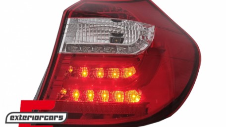 LED stražnja svjetla LightBar dizajn (crvena/kristal) / BMW serije 1 E81 E87 (2004-08.2007), LDBM82
