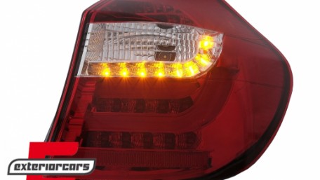 LED stražnja svjetla LightBar dizajn (crvena/kristal) / BMW serije 1 E81 E87 (2004-08.2007), LDBM82