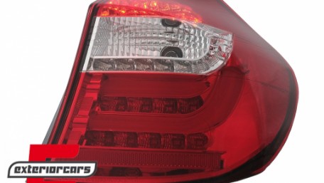 LED stražnja svjetla LightBar dizajn (crvena/kristal) / BMW serije 1 E81 E87 (2004-08.2007), LDBM82