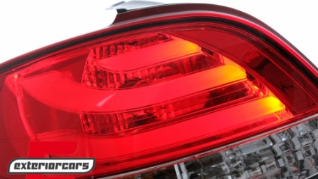 LED stražnja svjetla LightBar dizajn (crvena/kristal) / Peugeot 206 (10.1998-2009) hatchback 3V 5V, LDPE20