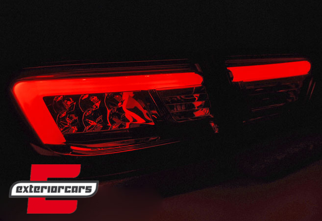 LED stražnja svjetla LightBar dizajn (crvena/kristal) / Renault Clio IV (2013-2016), LDRE02