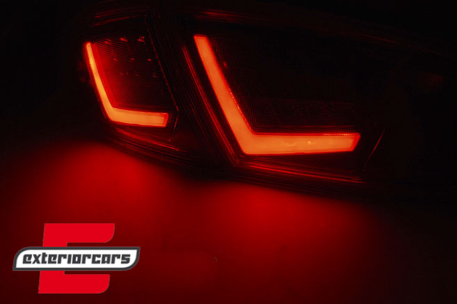 LED stražnja svjetla LightBar dizajn (crvena/smoke) / Seat Leon (2009-2012), LDSE32