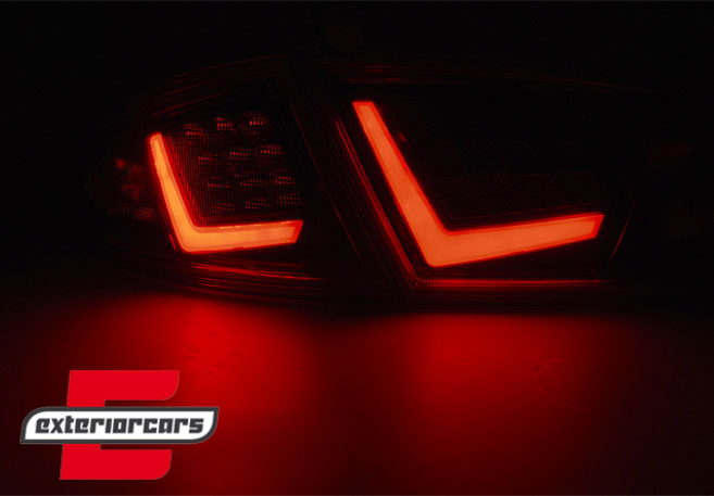LED stražnja svjetla LightBar dizajn (crvena/smoke) / Seat Leon (2009-2012), LDSE32