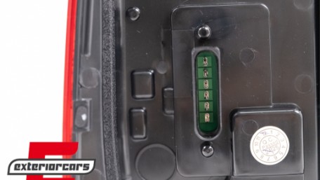 LED stražnja svjetla SEQ žmigavci (crvena/smoke) / Mercedes V-klasa W447 (2014-2023), TLMBW447TL