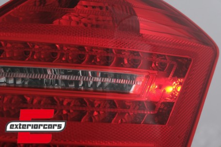 LED stražnja svjetla SEQ žmigavci Facelift dizajn (crvena/kristal) / Mercedes S-klasa W221 (2005-2009), LDMED0
