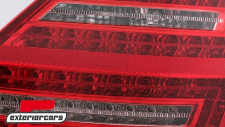 LED stražnja svjetla SEQ žmigavci Facelift dizajn (crvena/kristal) / Mercedes S-klasa W221 (2005-2009), LDMED0
