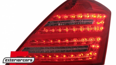 LED stražnja svjetla SEQ žmigavci Facelift dizajn (crvena/kristal) / Mercedes S-klasa W221 (2005-2009), LDMED0