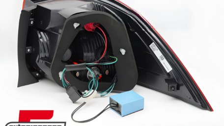 LED stražnja svjetla (smoke) / VW Golf 5 V karavan (2003-2009) Golf 6 VI karavan (2008-2013), LDVWW3
