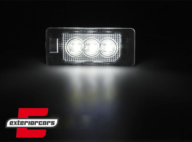 LED svjetla registarske pločice / AUDI A4 B8 A5 Q5 TT A6 A7 ŠKODA YETI FABIA SUPERB VW PASSAT B6 KARAVAN, PRAU09