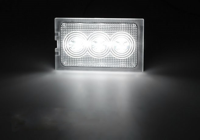LED svjetla registarske tablice / Land Rover Discovery (2004-2016) Freelander (2006-2014) Range Rover Sport (2005-2012), PRLR01