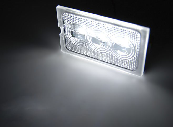 LED svjetla registarske tablice / Land Rover Discovery (2004-2016) Freelander (2006-2014) Range Rover Sport (2005-2012), PRLR01