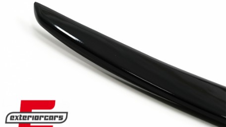 Lip bunkera AMG dizajn (piano crna) / Mercedes C-klasa Coupe C205 (2014-2019), GCP-2058511