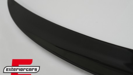 Lip bunkera M paket dizajn (piano crna) / BMW serije 7 G12 (2015-02.2019), TSBMG12M