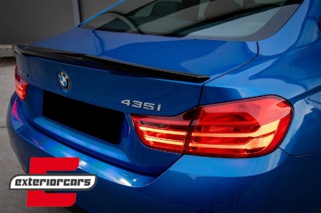 Lip bunkera M4 CS dizajn (piano crna) / BMW serije 4 Coupe F32 (2013-2019), TSBMF33M4CSPB