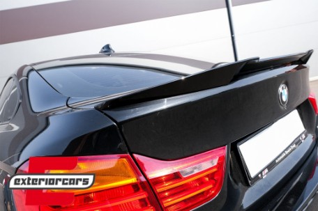 Lip bunkera M4 CS dizajn (piano crna) / BMW serije 4 Gran Coupe F36 (2014-2019), 5111153-3