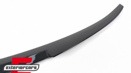 Lip bunkera M4 CS dizajn (piano crna) / BMW serije 4 Gran Coupe F36 (2014-2019), TSBMF36M4CSB