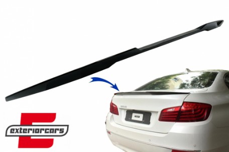 Lip bunkera M4 CS dizajn (piano crna) / BMW serije 5 F10 (2010-2017), 5111166-3