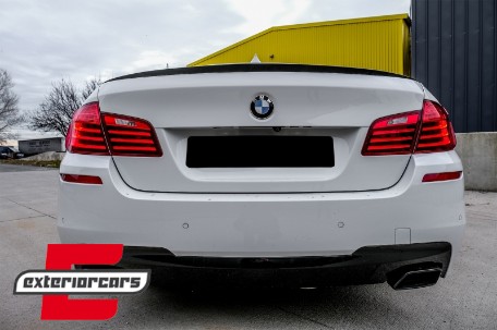 Lip bunkera M5 dizajn (piano crna) / BMW serije 5 F10 (2010-2017), 5111166-4