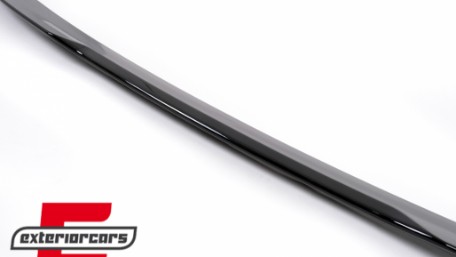 Lip bunkera RS3 dizajn (piano crna) / Audi A3 8V limuzina (2012-2019), TSAUA38VPB