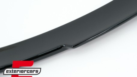 Lip bunkera Sport dizajn (piano crna) / Mercedes C-klasa C205 Coupe (2014-2019), TSMBC205PSM