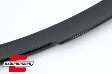 Lip bunkera Sport dizajn (piano crna) / Mercedes C-klasa C205 Coupe (2014-2019), TSMBC205PSM