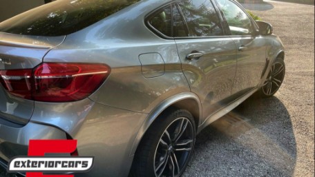 Lukovi kotača M paket dizajn (piano crna) / BMW X6 F16 (2015-2020), WABMF16MPB
