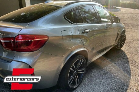 Lukovi kotača M paket dizajn (piano crna) / BMW X6 F16 (2015-2020), WABMF16MPB