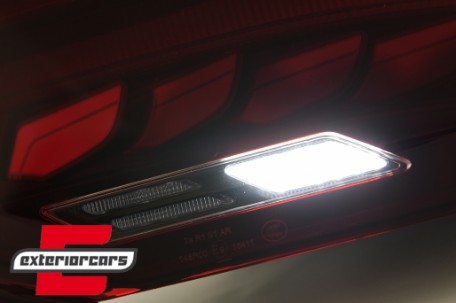 OLED Full LED stražnja svjetla SEQ žmigavci (crvena) / BMW serije 2 F22 F23 M2 F87 (2013-2021), LDBML1