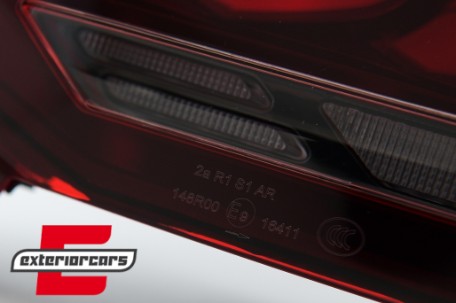 OLED Full LED stražnja svjetla SEQ žmigavci (crvena) / BMW serije 2 F22 F23 M2 F87 (2013-2021), LDBML1