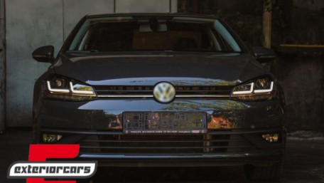 OSRAM Full LED prednja svjetla LEDriving SEQ žmigavci GTI look / VW Golf 7.5 Facelift (2017-2020), LEDHL109-GTI
