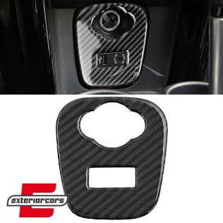 Poklopac okvira upaljača za cigarete i USB (karbon look) / Mini F55 F56 F57 (2014-), 41906