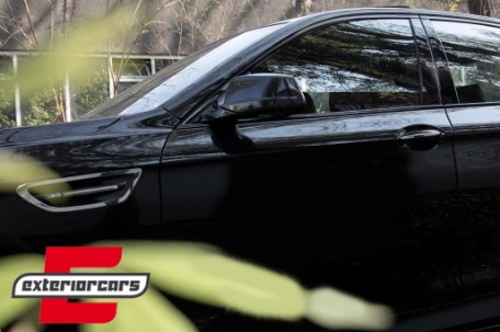 Poklopci retrovizora (pravi carbon) / BMW serije 5 F07 F10 F11 F18 (2011-2013), 89706CFR