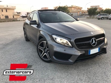 Prednja maska GLA45 AMG dizajn (piano crna) / Mercedes GLA klasa X156 (2014-2016), GCP-156031