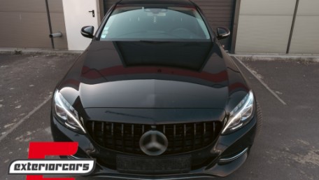 Prednja maska GT-R Panamericana dizajn 360° (piano crna) / Mercedes C-klasa W205 S205 A205 C205 (2014-2018), GCP-205030