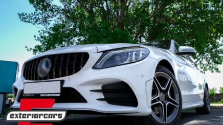 Prednja maska GT-R Panamericana dizajn 360° (piano crna) / Mercedes C-klasa W205 S205 A205 C205 (2014-2018), GCP-205030