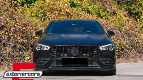 Prednja maska GT-R Panamericana dizajn 360° (piano crna) / Mercedes CLA X118 C118 (2019-2023), 40084