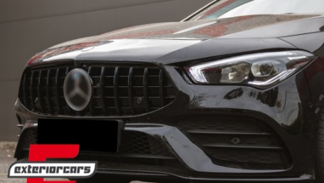 Prednja maska GT-R Panamericana dizajn 360° (piano crna) / Mercedes CLA X118 C118 (2019-2023), 40084