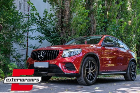 Prednja maska GT-R Panamericana dizajn 360° (piano crna) / Mercedes GLC X253 C253 (2015-2018), GCP-253070