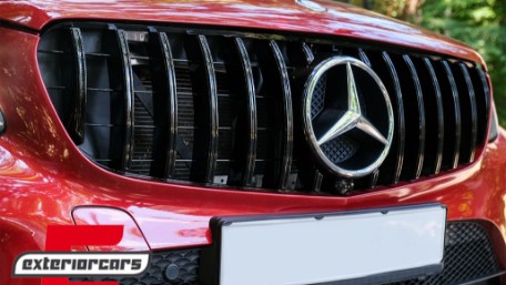 Prednja maska GT-R Panamericana dizajn 360° (piano crna) / Mercedes GLC X253 C253 (2015-2018), GCP-253070