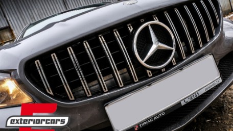 Prednja maska GT-R Panamericana dizajn (chrome) / MERCEDES CLA C117 X117 W117 (2013-2018), 34213