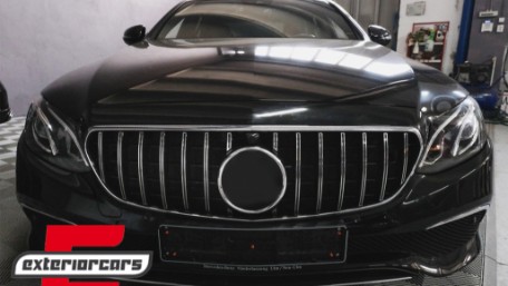 Prednja maska GT-R Panamericana dizajn (chrome) / Mercedes E-klasa W213 S213 C238 A238 (2016-2019), 37934