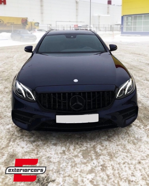 Prednja maska GT-R Panamericana dizajn (piano crna) / Mercedes E-klasa W212 S212 Facelift (2013-2016), GCP-212044