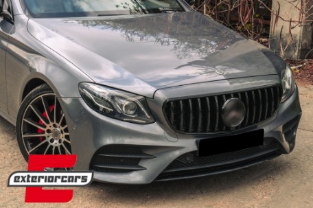 Prednja maska GT-R Panamericana dizajn (piano crna) / Mercedes E-klasa W213 S213 C238 A238 (2016-2019), 37351