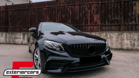 Prednja maska GT-R Panamericana dizajn (piano crna) / Mercedes E-klasa W213 S213 C238 A238 (2016-2019), 37351