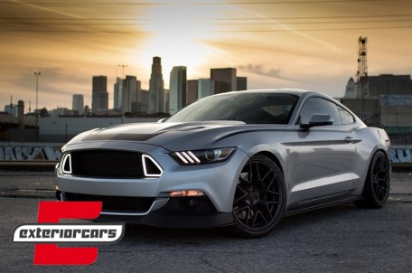 Prednja maska & LED DRL RTR dizajn (mat crna) / Ford Mustang Mk6 VI (2015-2017), FGFMU