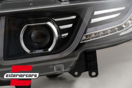 Prednja maska & LED prednji farovi Dinamički žmigavci Bi-Xenon look / Toyota FJ Cruiser XJ10 (2007-2015), HLTOFJLCXJ10