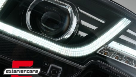Prednja maska & LED prednji farovi Dinamički žmigavci Bi-Xenon look / Toyota FJ Cruiser XJ10 (2007-2015), HLTOFJLCXJ10