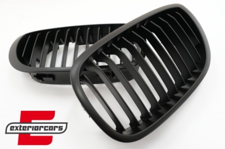 Prednja maska M-Performance dizajn (mat crna) / BMW serije 3 E46 Facelift Coupe Cabrio (03.2003-2006), GRBM03